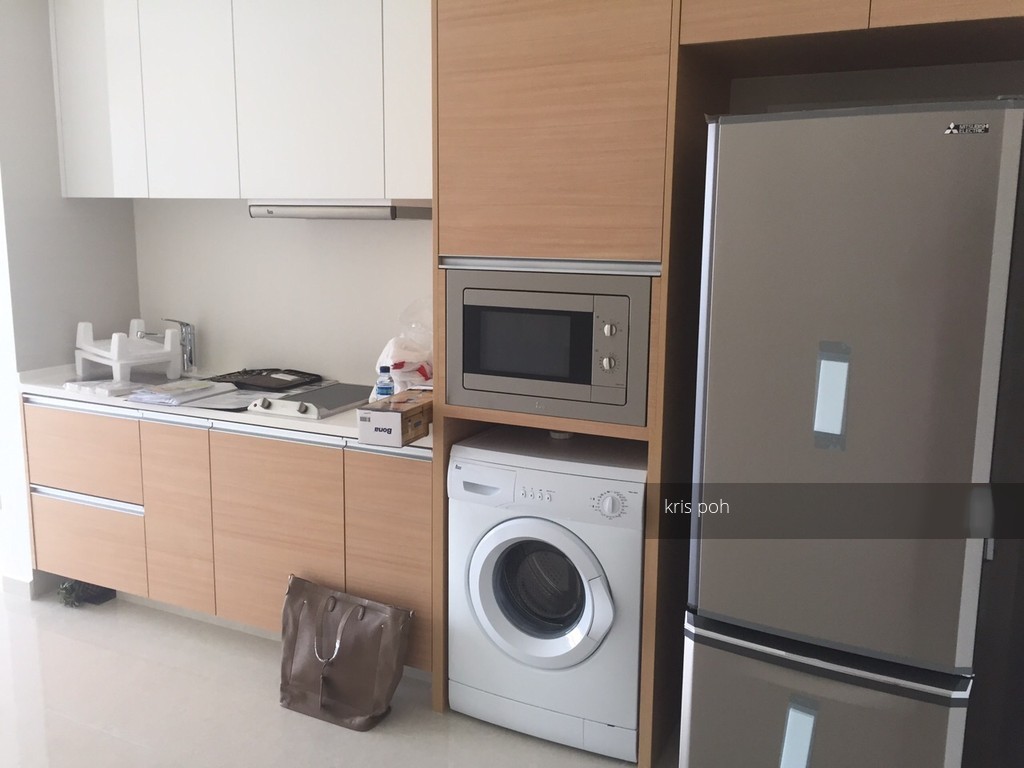 Sea Esta (D18), Condominium #111832332